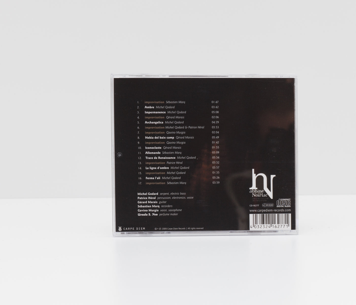 Jewelcase back cover of "Le concert des parfums" by Michel Godard, showing the tracklist of the album