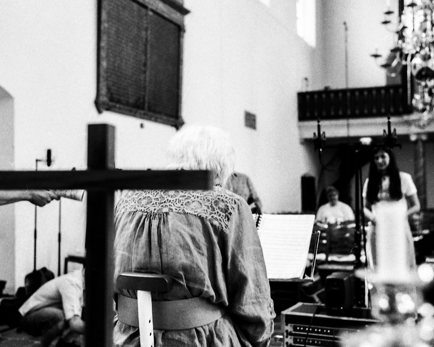 A moment at the recording sessions for the album "Josquin Desprez: In memoria mea" with Ensemble Cantus Modalis and Seconda Prat!ca, in a church in Den Haag, Netherlands
