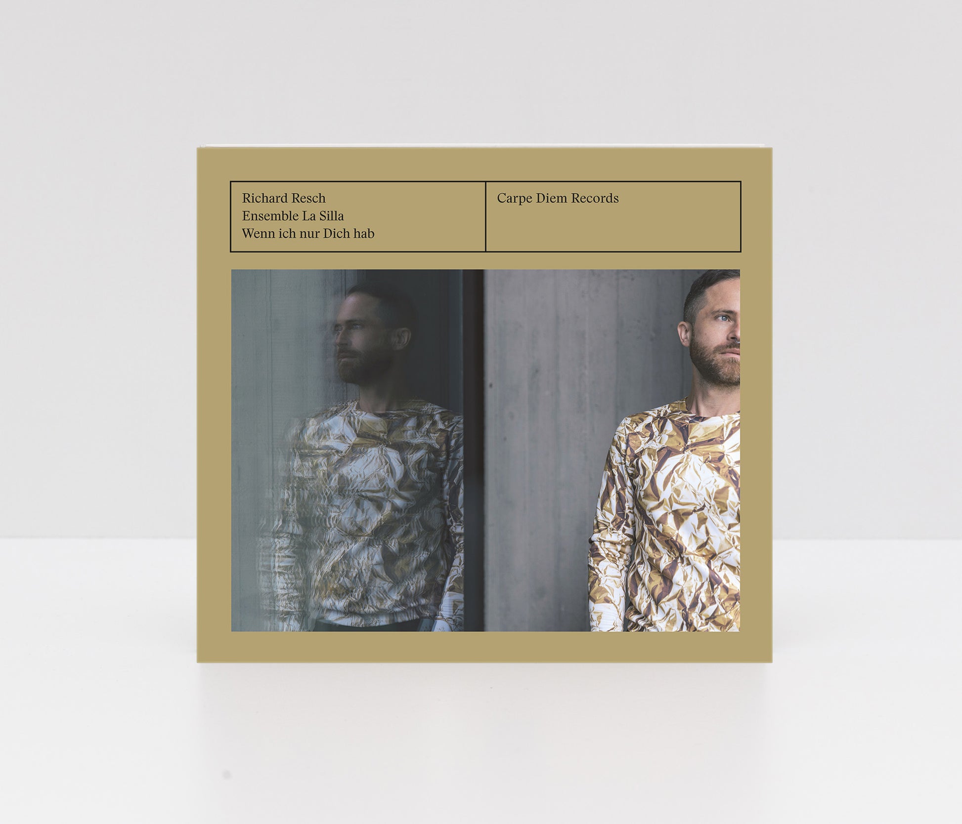 Digipack CD album "Wenn ich nur Dich hab" by Richard Resch and ensemble La Silla, featuring a photograph of Richard Resch in a colorful shirt