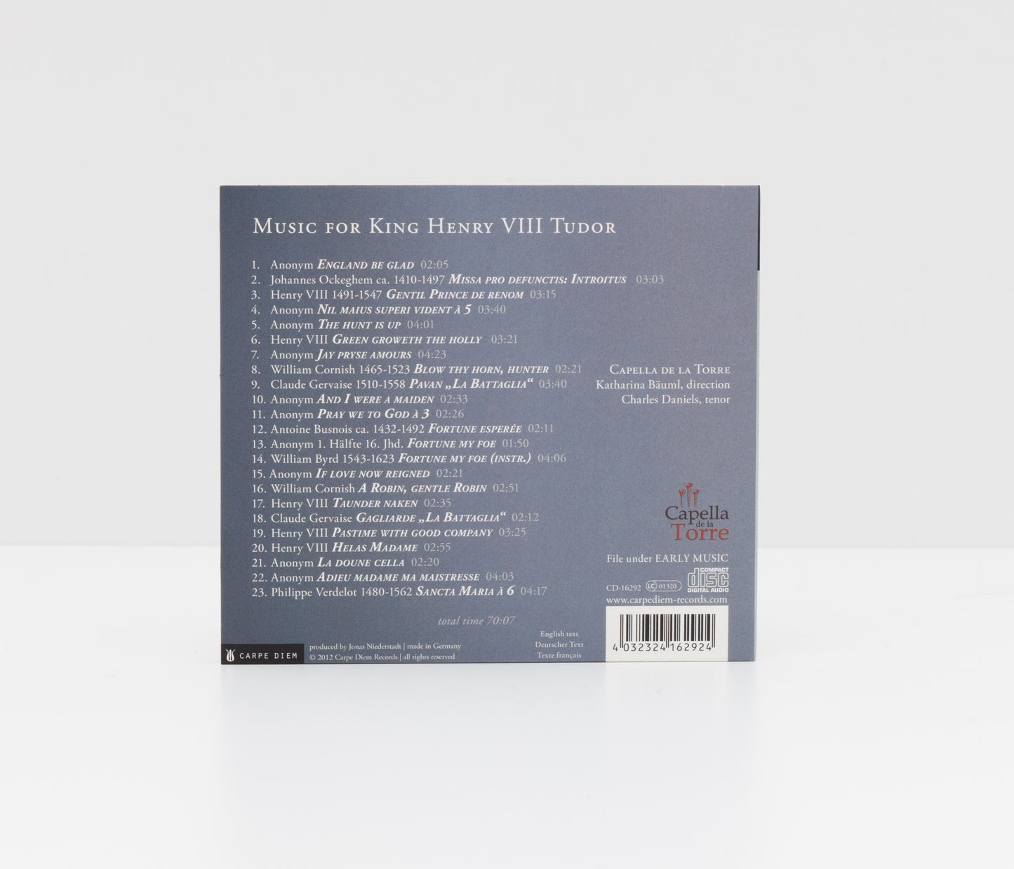 Digipack album back cover of "Harry our King" by Capella de la Torre and Katharina Bäuml