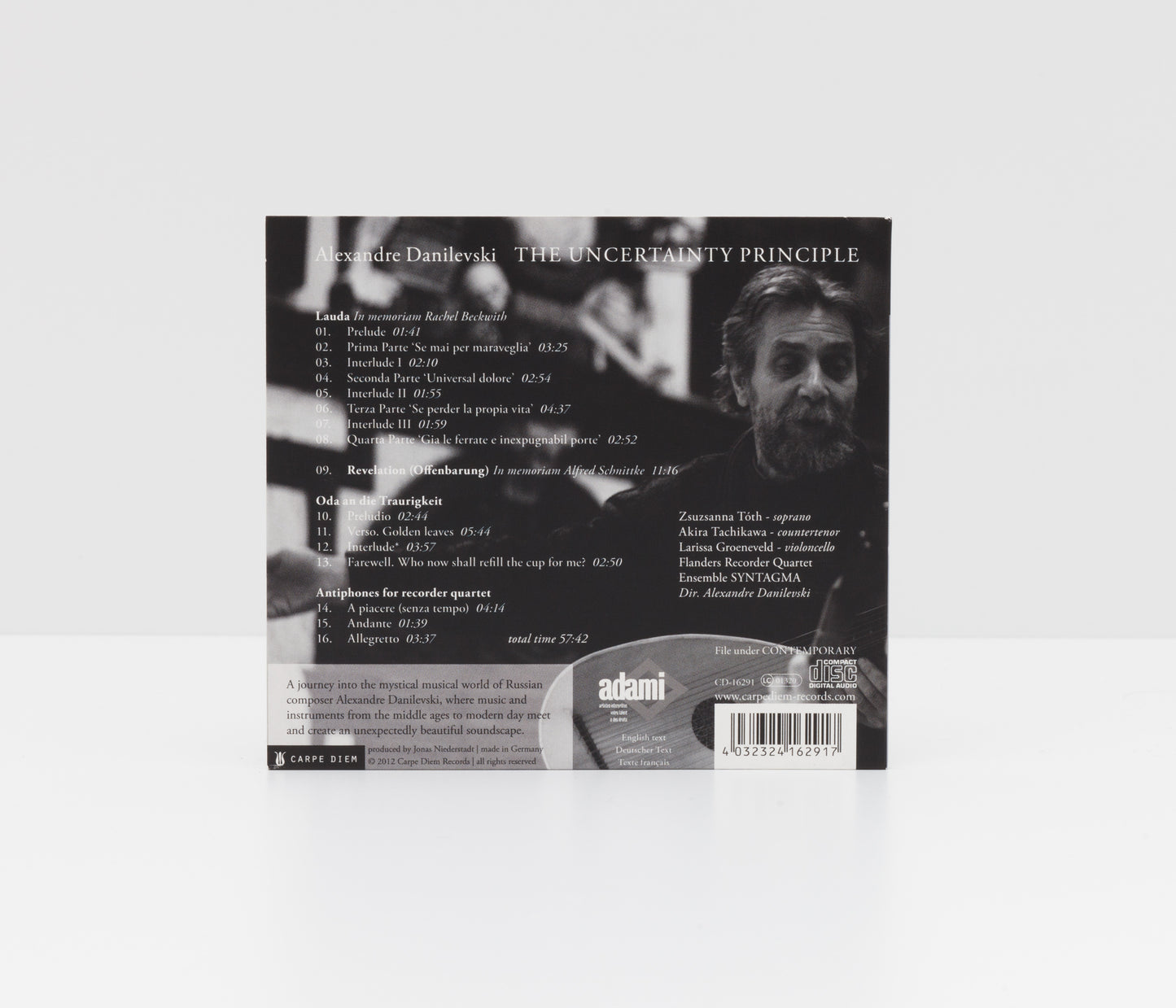 Album back cover of "The Uncertainty Principle" by ensemble Syntagma, Flanders Recorder Quartet and Alexandre Danilevski