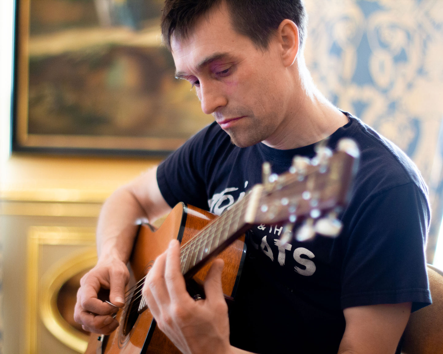 Sveinung Lilleheier playing guitar at the recording sessions of the Hirundo Maris album "The Wind Rose" for Carpe Diem Records