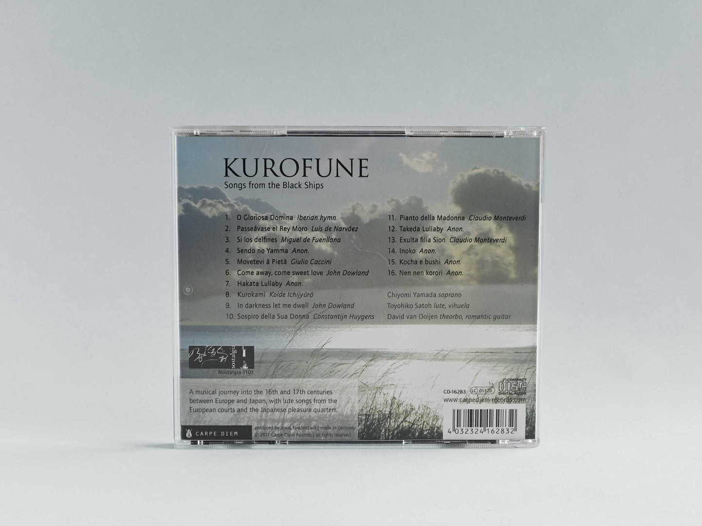 Jewelcase back cover of the album "Kurofune" by Chiyomi Yamada saying "A musical journey into the 16th and 17th centuries between Europe and Japan, with lute songs from the European courts and the Japanese pleasure quarters". 